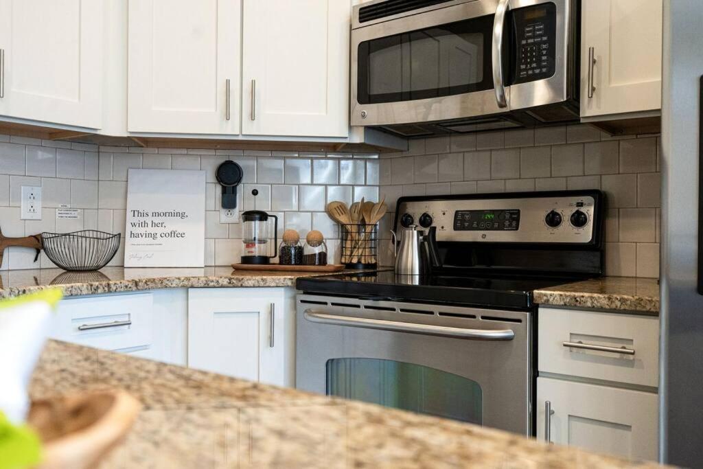 Cashville - Stylish Condo Minutes From Broadway 纳什维尔 外观 照片